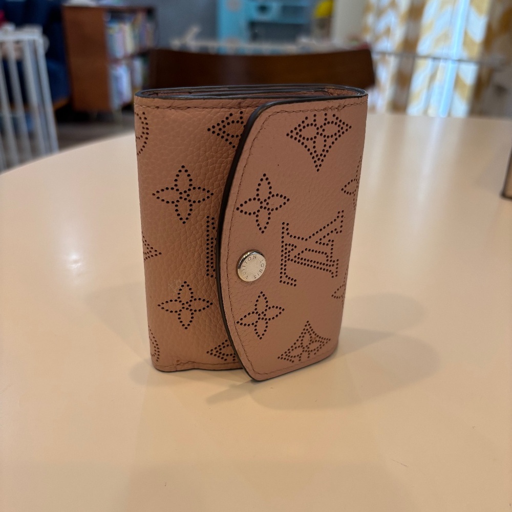 Louis Vuitton mini wallet